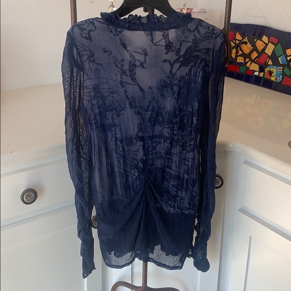 Adam Jacobs Tunic - Picture 2 of 10